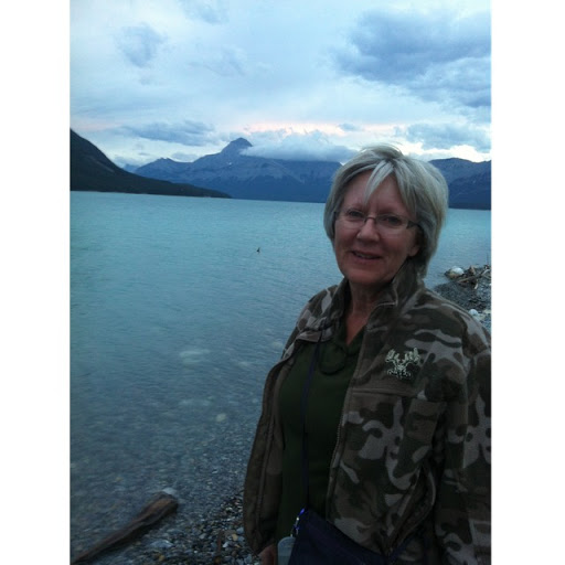 Debbie Bradford Photo 16
