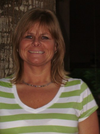 Stephanie Bailey Photo 35