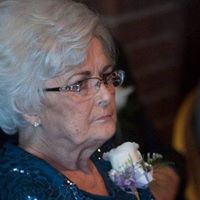 Lois Elliott Photo 15