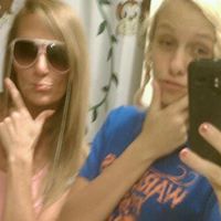 Julie Linton Photo 21