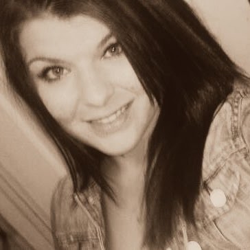 Brittany Walters Photo 16