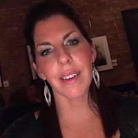 Julia Whitney Photo 17