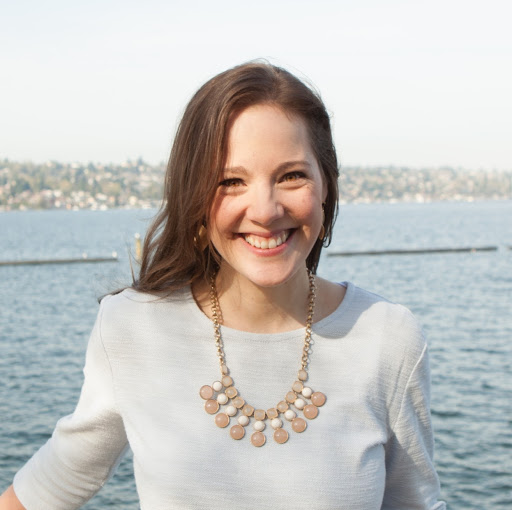 Heidi Matthews Photo 30
