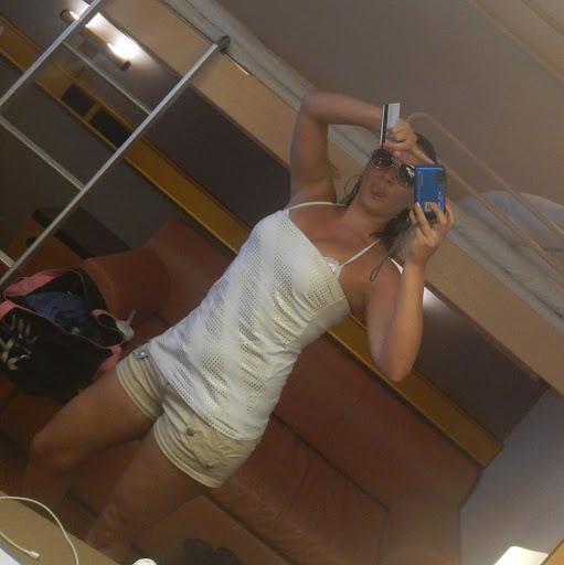 Stacey Leigh Photo 12