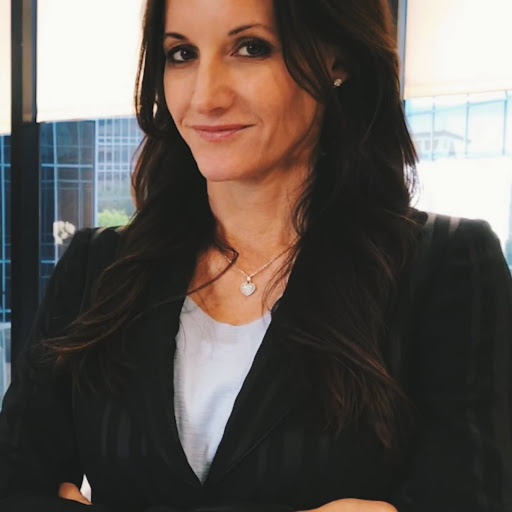 Michele Lewis Photo 16