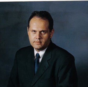 Edwin Velez Photo 24