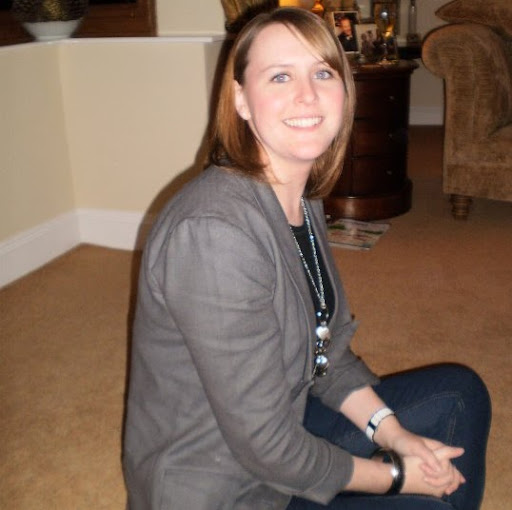 Amy Nicholls Photo 17