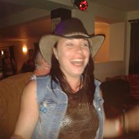 Kelly Chapman Photo 18