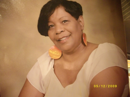 Robin Copeland Photo 17