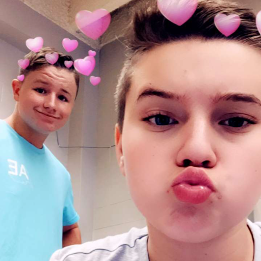 Austin Simpson Photo 8