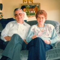 Shelby Harris Photo 22