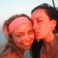 Sara Kowalski Photo 8