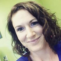 Carrie Myers Photo 21