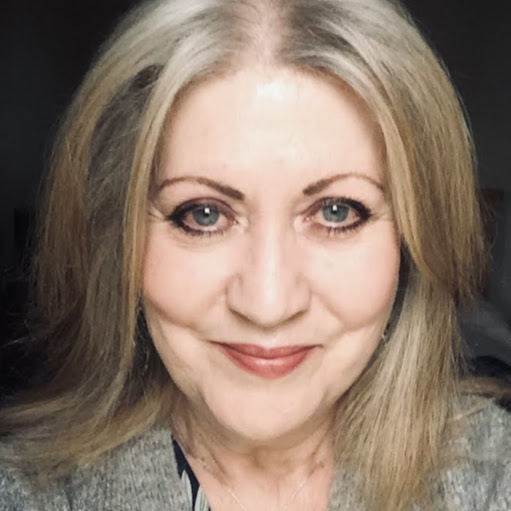 Janice Burns Photo 14