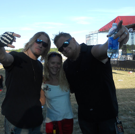 Donna Dixon Photo 33