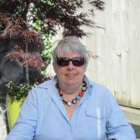 Suzanne Simone Photo 5