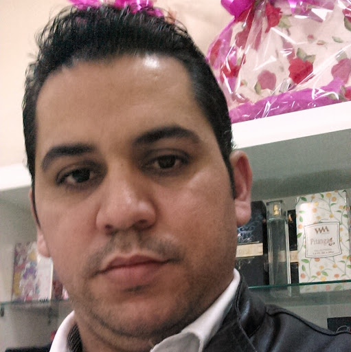 Jose Leandro Photo 15