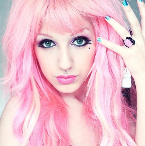 Victoria Monroe Photo 34