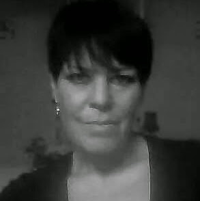 Suzanne Ball Photo 17