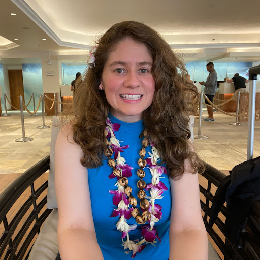 Angela Gutierrez Photo 13