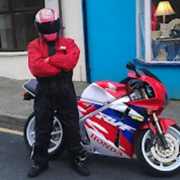 Max Rees Photo 4