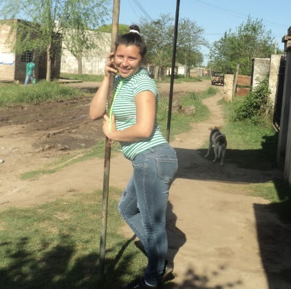 Debora Sanchez Photo 16