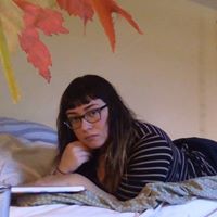 Julia Brooks Photo 30