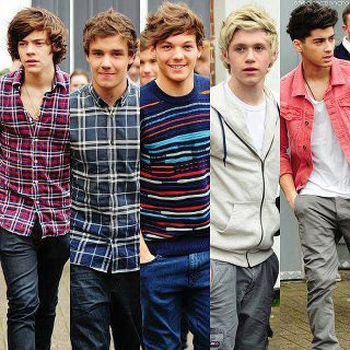 Stephanie Holt Photo 15