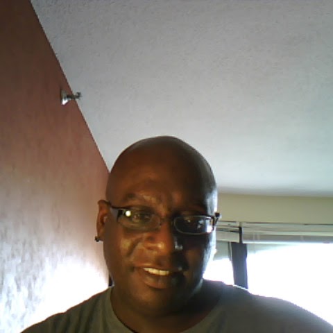 Marcus Small Photo 25