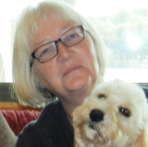 Cynthia Winn Photo 25