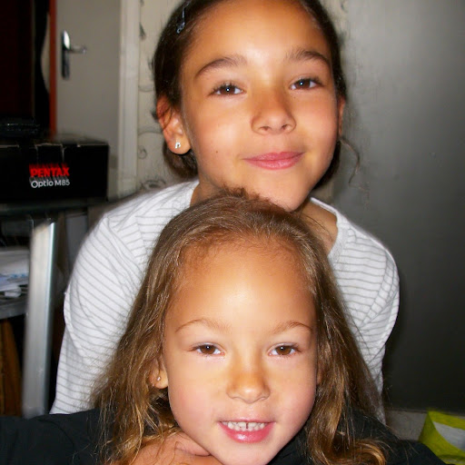 Alicia Mathis Photo 33