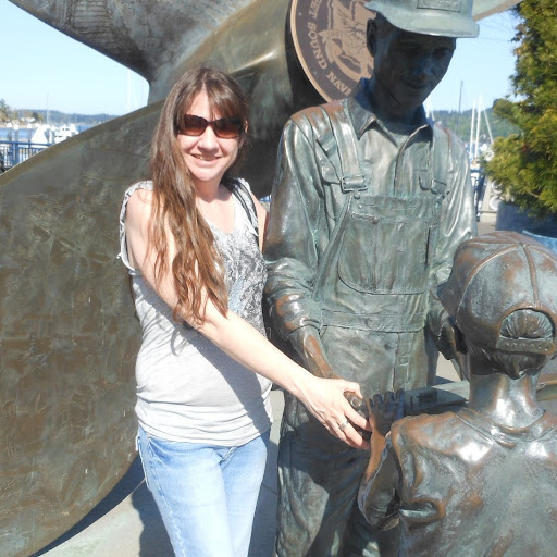 Stephanie Higgins Photo 27