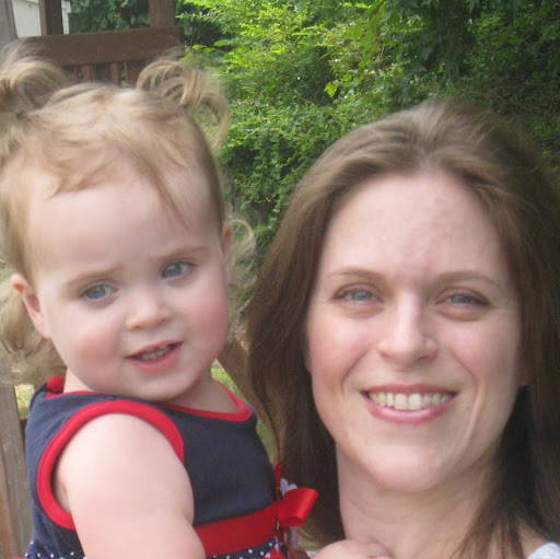 Lindsey Kelly Photo 6