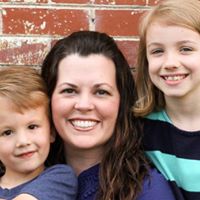 Julie Kizer Photo 15