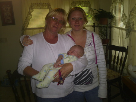 Laurie Armstrong Photo 21