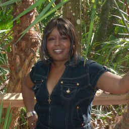 Debra Cobb Photo 12