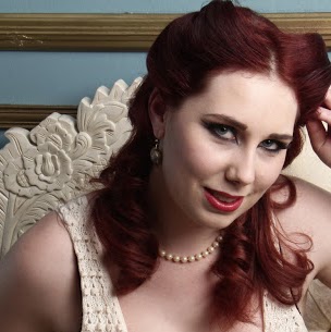 Katherine Oliver Photo 19