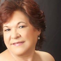 Estela Martinez Photo 25
