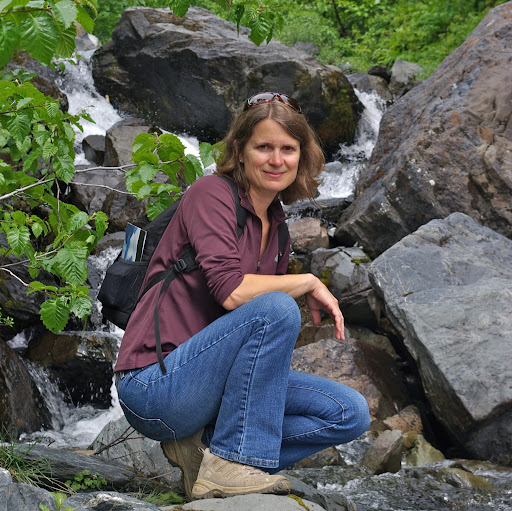 Kathy Mackey Photo 14