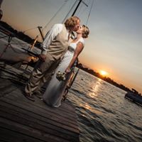 Julie Kruse Photo 20