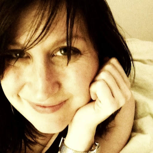 Kristen Wilkinson Photo 5