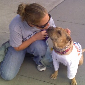 Sara Rowland Photo 10