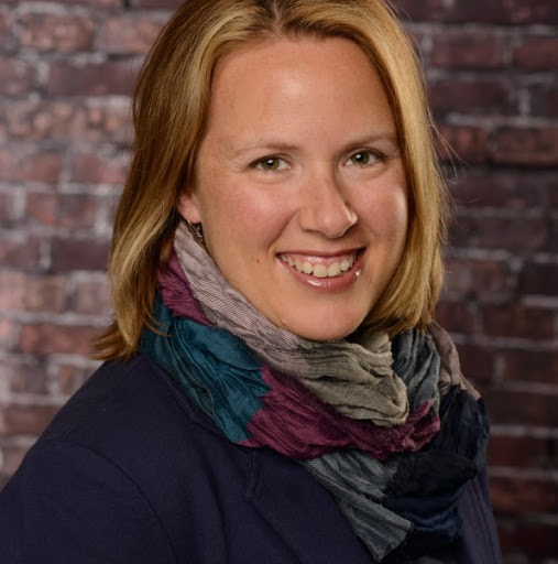 Caroline Robitaille Photo 13
