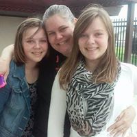 Kristina Fowler Photo 40