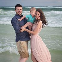 Elizabeth Flanders Photo 12