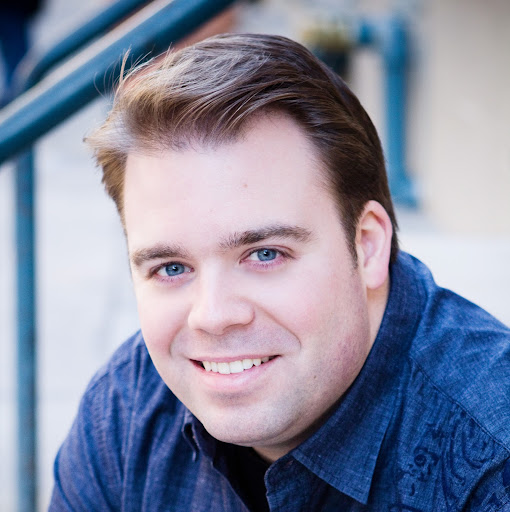 Kevin Tracy Photo 20