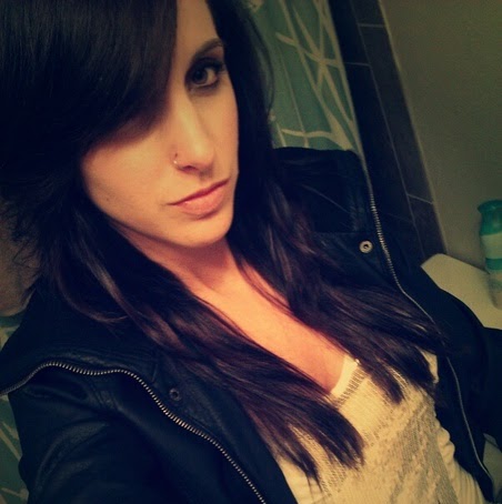 Rebecca Ray Photo 15