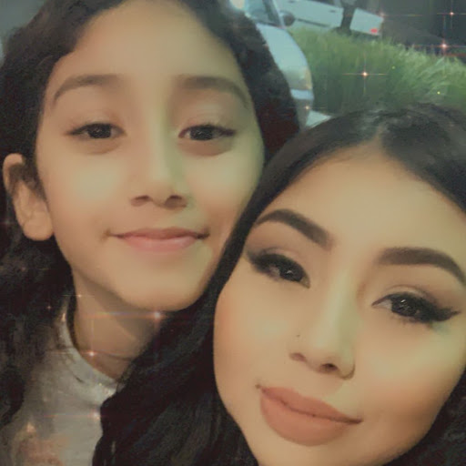 Janet Rodriguez Photo 4