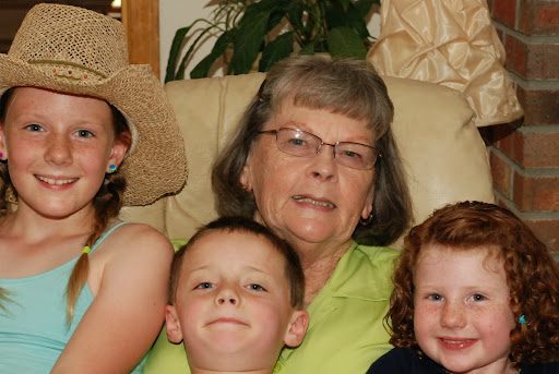 Belinda Nichols Photo 10