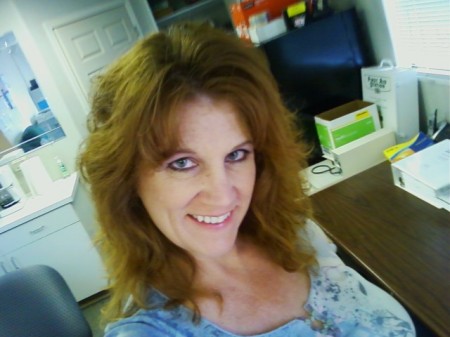 Michele Welch Photo 28